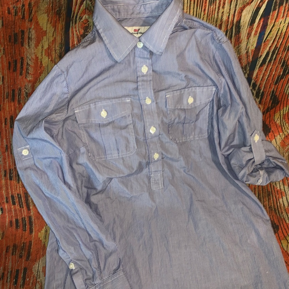 Vineyard Vines Blue & White Top